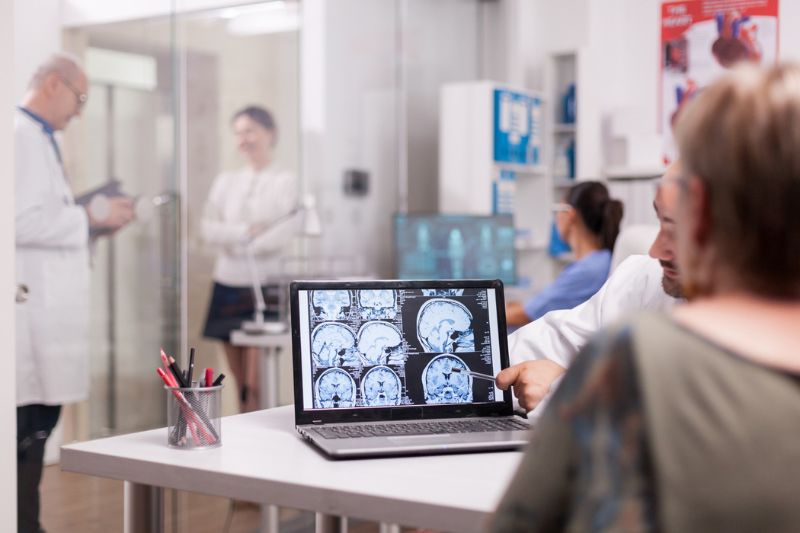 radiografía cerebro